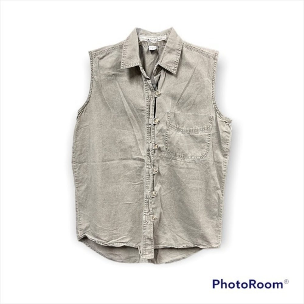 ATLAST Vintage Washed Sleeveless Cotton Boxy Collared Shirt in Green Size Medium